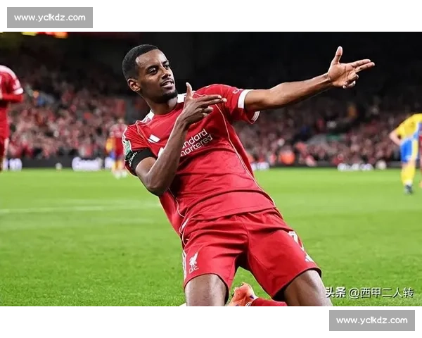 埃基蒂克谈伊萨克：顶级球队就得与最佳同行竞争