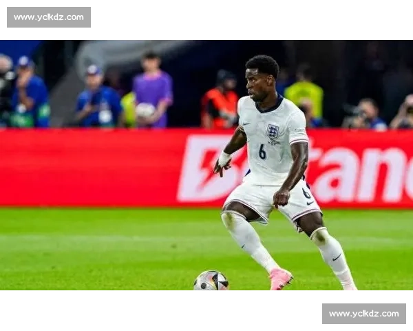 印尼归化铁卫希尔格斯即将登陆英超 水晶宫敲定 650 万欧后卫